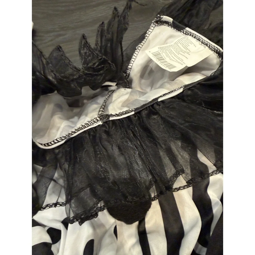 Spirit Halloween Twisted Trickster Clown Costume kids  12-14 years Black White